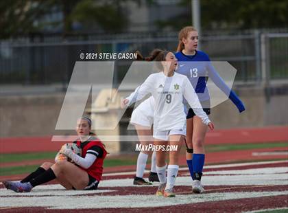 Thumbnail 2 in Rio Americano vs University Prep (Rocklin/Whitney Invitational) photogallery.