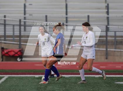 Thumbnail 3 in Rio Americano vs University Prep (Rocklin/Whitney Invitational) photogallery.