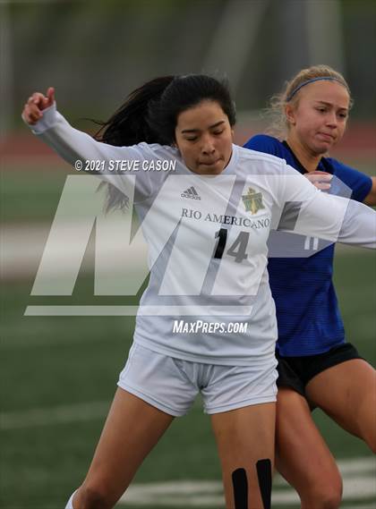 Thumbnail 3 in Rio Americano vs University Prep (Rocklin/Whitney Invitational) photogallery.