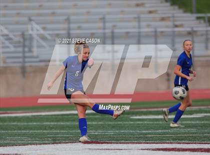 Thumbnail 2 in Rio Americano vs University Prep (Rocklin/Whitney Invitational) photogallery.