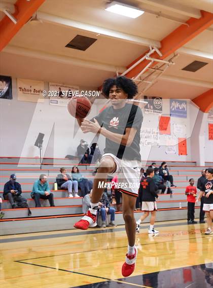 Thumbnail 1 in Enochs vs Roseville (Tiger Classic) photogallery.