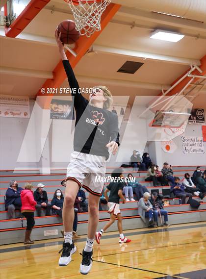 Thumbnail 1 in Enochs vs Roseville (Tiger Classic) photogallery.
