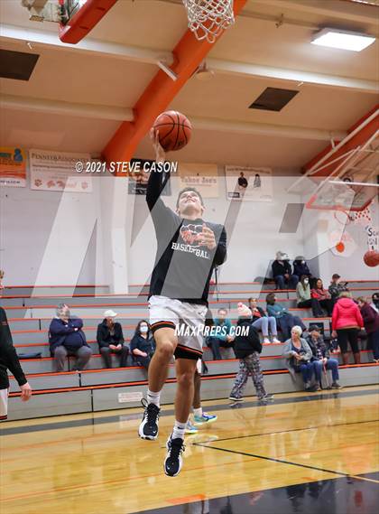 Thumbnail 3 in Enochs vs Roseville (Tiger Classic) photogallery.