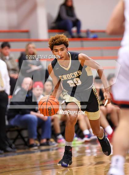 Thumbnail 2 in Enochs vs Roseville (Tiger Classic) photogallery.