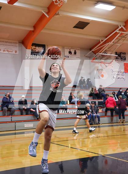 Thumbnail 2 in Enochs vs Roseville (Tiger Classic) photogallery.