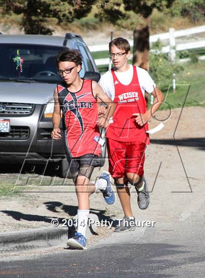 Thumbnail 2 in New Plymouth Invitational (Boys) photogallery.