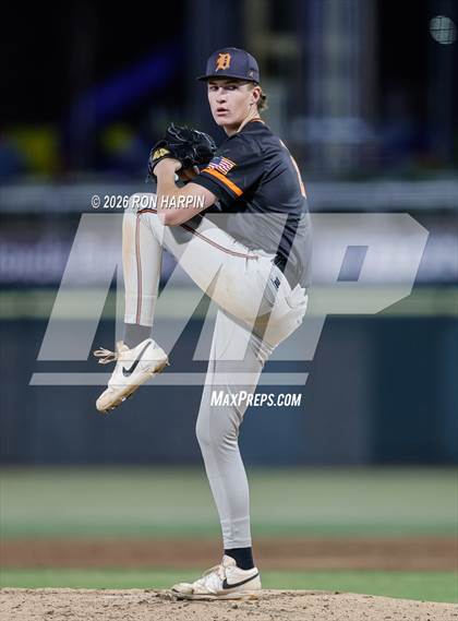 Thumbnail 2 in Carson @ Douglas photogallery.