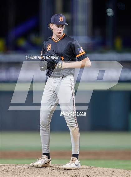 Thumbnail 1 in Carson @ Douglas photogallery.