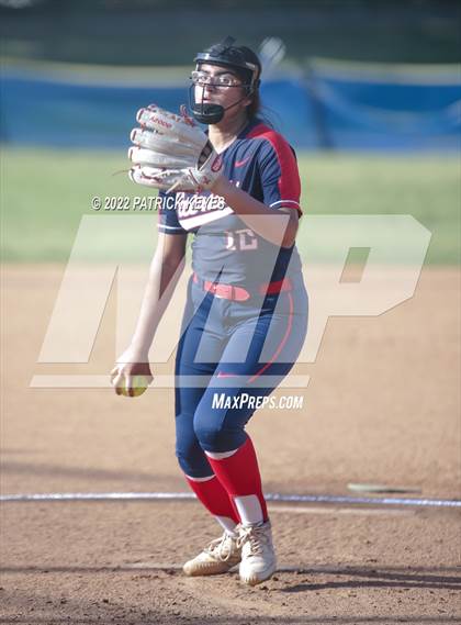 Thumbnail 2 in Beckman vs. Portola photogallery.