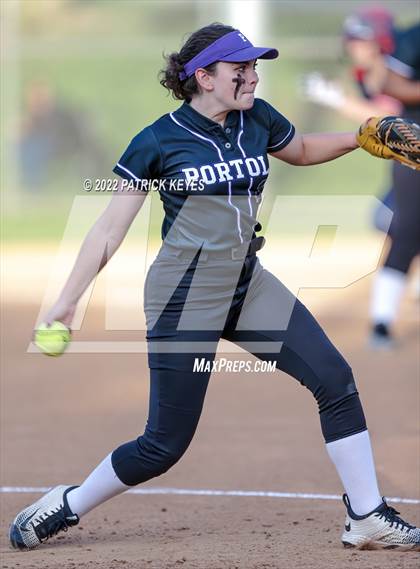 Thumbnail 2 in Beckman vs. Portola photogallery.
