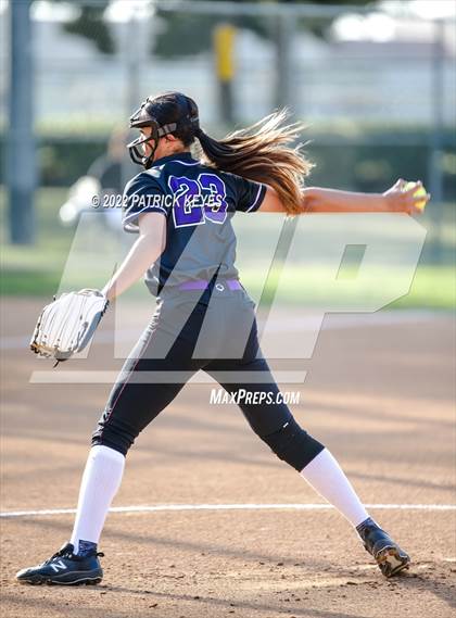 Thumbnail 2 in Beckman vs. Portola photogallery.
