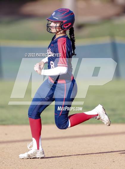 Thumbnail 2 in Beckman vs. Portola photogallery.