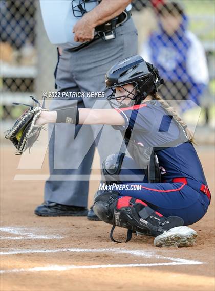 Thumbnail 2 in Beckman vs. Portola photogallery.