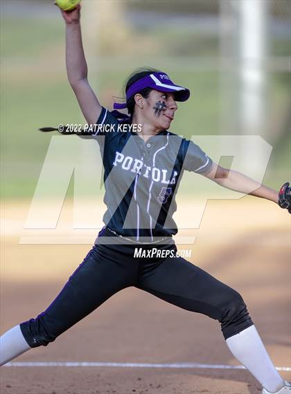 Thumbnail 2 in Beckman vs. Portola photogallery.