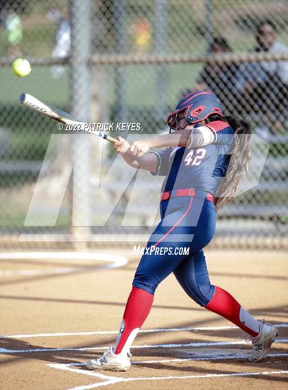 Thumbnail 2 in Beckman vs. Portola photogallery.