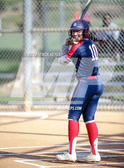 Thumbnail 2 in Beckman vs. Portola photogallery.