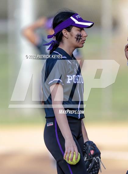 Thumbnail 2 in Beckman vs. Portola photogallery.