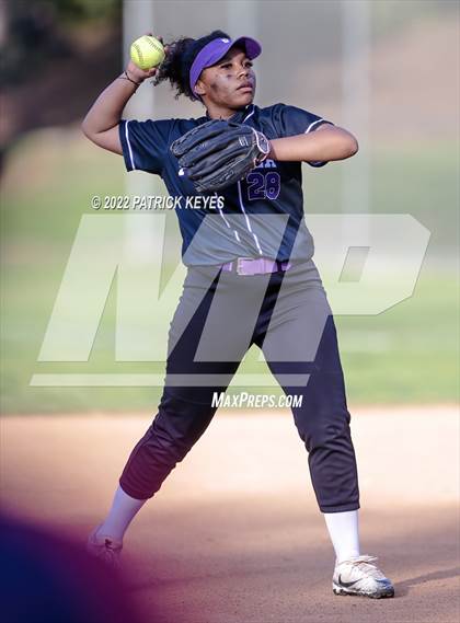 Thumbnail 1 in Beckman vs. Portola photogallery.