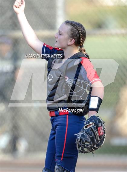 Thumbnail 2 in Beckman vs. Portola photogallery.