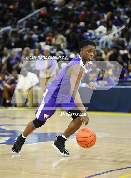 Thumbnail 2 in Peabody vs. Wossman (LHSAA 3A Marsh Madness Final) photogallery.