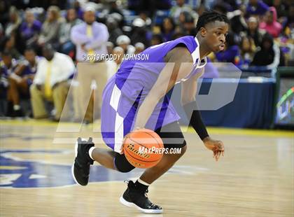 Thumbnail 3 in Peabody vs. Wossman (LHSAA 3A Marsh Madness Final) photogallery.