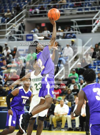 Thumbnail 3 in Peabody vs. Wossman (LHSAA 3A Marsh Madness Final) photogallery.