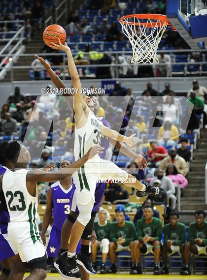 Thumbnail 2 in Peabody vs. Wossman (LHSAA 3A Marsh Madness Final) photogallery.