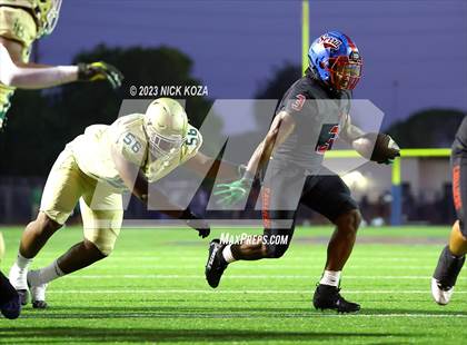 Thumbnail 2 in Long Beach Poly vs. Serra photogallery.