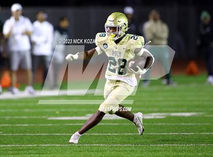 Thumbnail 3 in Long Beach Poly vs. Serra photogallery.