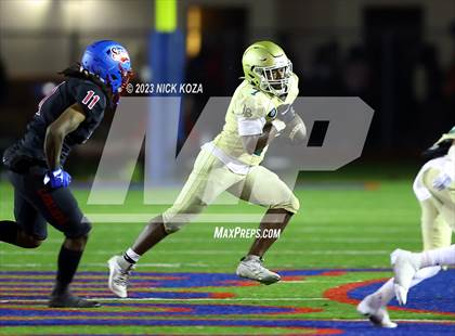 Thumbnail 1 in Long Beach Poly vs. Serra photogallery.