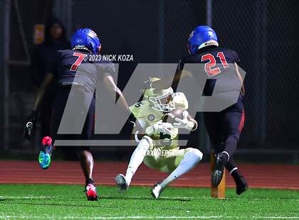 Thumbnail 1 in Long Beach Poly vs. Serra photogallery.