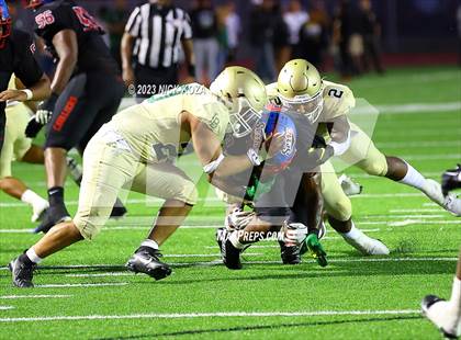 Thumbnail 3 in Long Beach Poly vs. Serra photogallery.