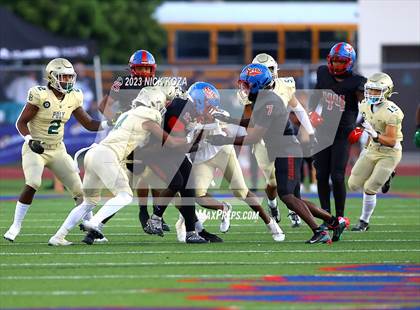 Thumbnail 3 in Long Beach Poly vs. Serra photogallery.