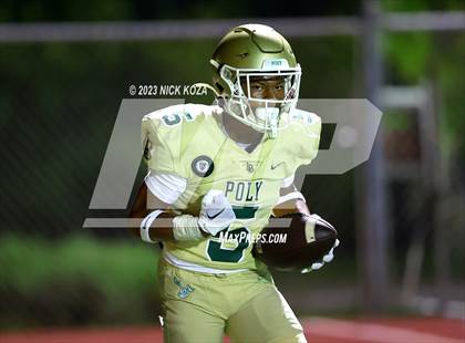 Thumbnail 2 in Long Beach Poly vs. Serra photogallery.