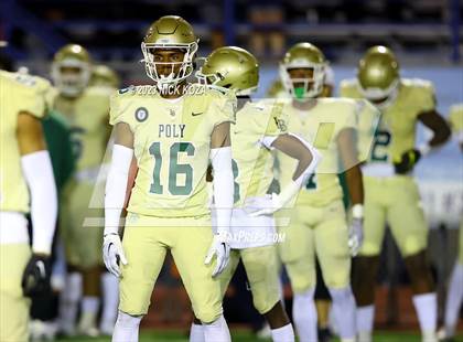 Thumbnail 2 in Long Beach Poly vs. Serra photogallery.