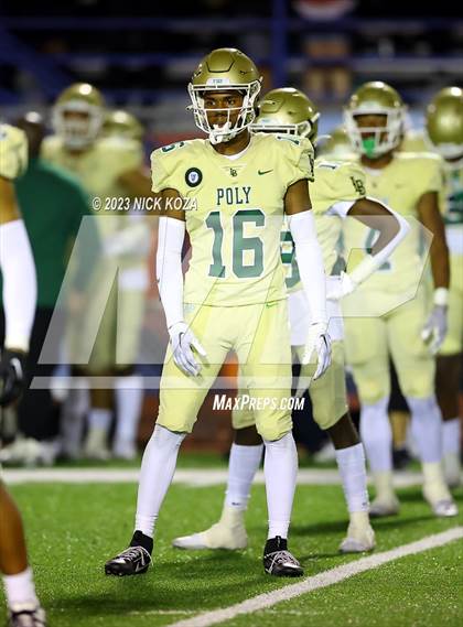 Thumbnail 3 in Long Beach Poly vs. Serra photogallery.