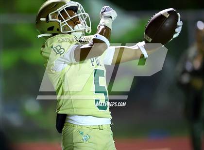 Thumbnail 1 in Long Beach Poly vs. Serra photogallery.