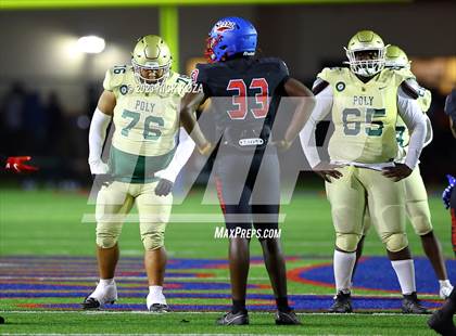Thumbnail 3 in Long Beach Poly vs. Serra photogallery.