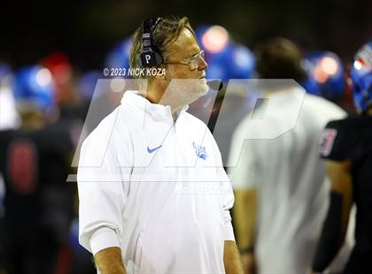 Thumbnail 3 in Long Beach Poly vs. Serra photogallery.