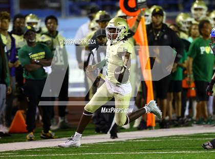 Thumbnail 1 in Long Beach Poly vs. Serra photogallery.