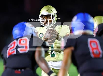 Thumbnail 3 in Long Beach Poly vs. Serra photogallery.