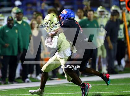 Thumbnail 3 in Long Beach Poly vs. Serra photogallery.