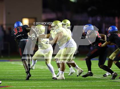 Thumbnail 2 in Long Beach Poly vs. Serra photogallery.