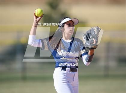 Thumbnail 2 in Frederick vs. Golden (CHSAA 4A Region 4) photogallery.