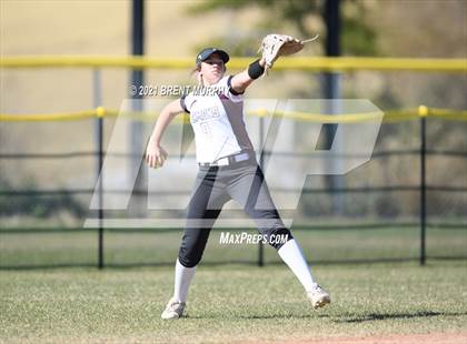 Thumbnail 1 in Frederick vs. Golden (CHSAA 4A Region 4) photogallery.