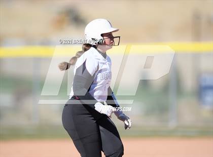 Thumbnail 3 in Frederick vs. Golden (CHSAA 4A Region 4) photogallery.