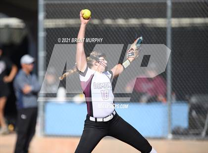 Thumbnail 3 in Frederick vs. Golden (CHSAA 4A Region 4) photogallery.
