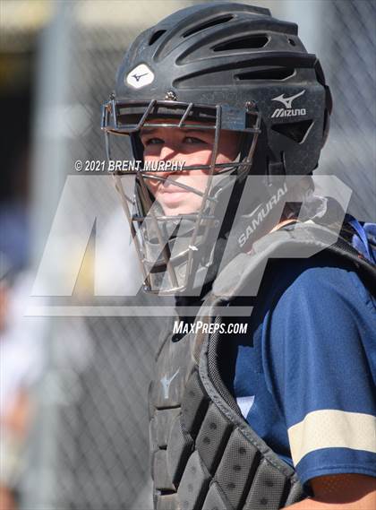 Thumbnail 3 in Frederick vs. Golden (CHSAA 4A Region 4) photogallery.