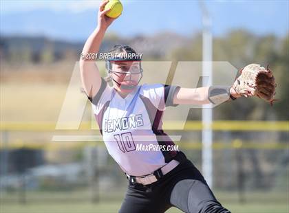 Thumbnail 2 in Frederick vs. Golden (CHSAA 4A Region 4) photogallery.