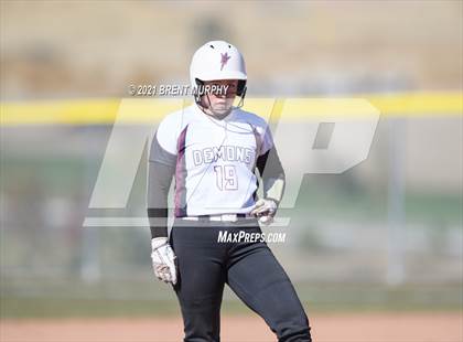 Thumbnail 3 in Frederick vs. Golden (CHSAA 4A Region 4) photogallery.